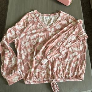 Mauve, light pink & white long sleeve blouse w/ plenty of life left!
